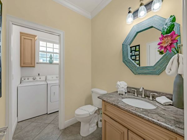 Four Bedroom Luxury Vacation Rental in Holmes Beach