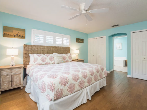 Luxury Both Sides of Duplex Sleeps 14 Guests 95 Steps to Beach