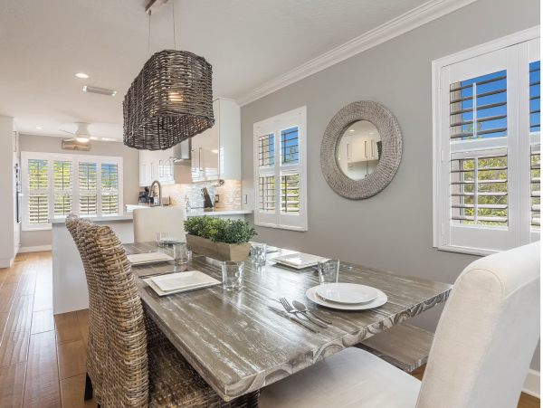 Luxury Both Sides of Duplex Sleeps 14 Guests 95 Steps to Beach
