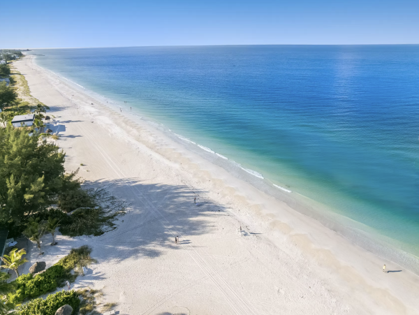 Luxury Both Sides of Duplex Sleeps 14 Guests 95 Steps to Beach