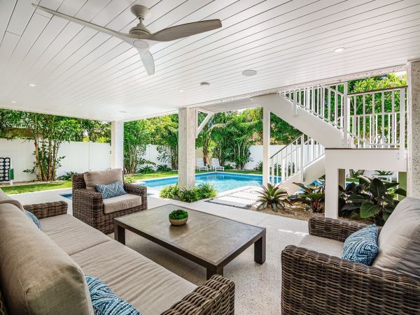Anna Maria Island Vacation Home Walk to Beach