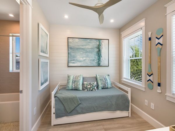 Anna Maria Island Vacation Home Walk to Beach
