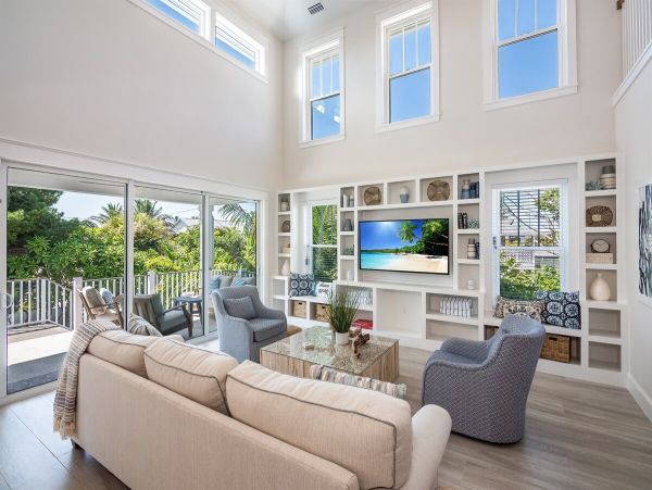 Anna Maria Island Vacation Home Walk to Beach