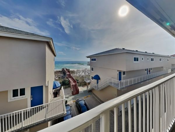 Pensacola Beach Vacation Rental - Gulf Coast Condo with Pool