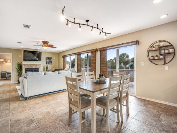 Pensacola Beach Home 1027375