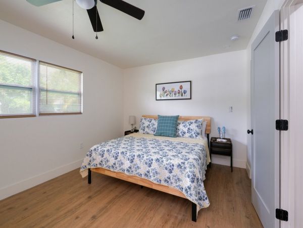 Anna Maria Island Holmes Beach Home 1027376