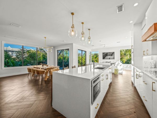 One of the best rentals on Lido Key