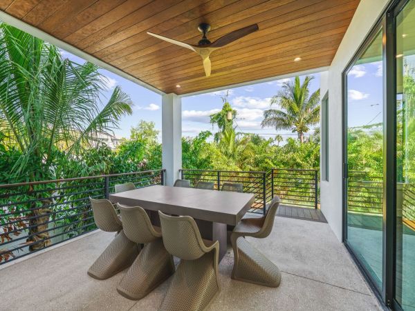 One of the best rentals on Lido Key