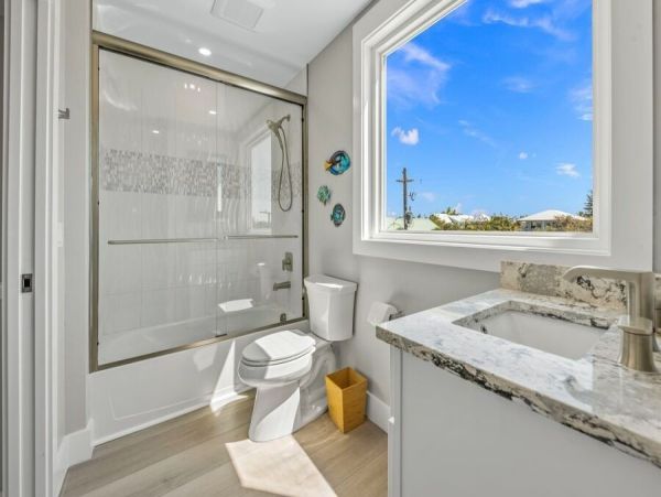 Anna Maria  4 Bedroom Pool Home