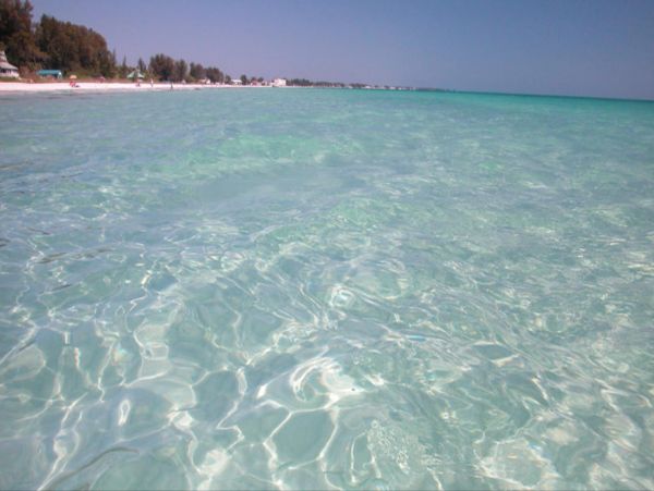 Anna Maria Two Bedroom Condo Sleeps Four Guests