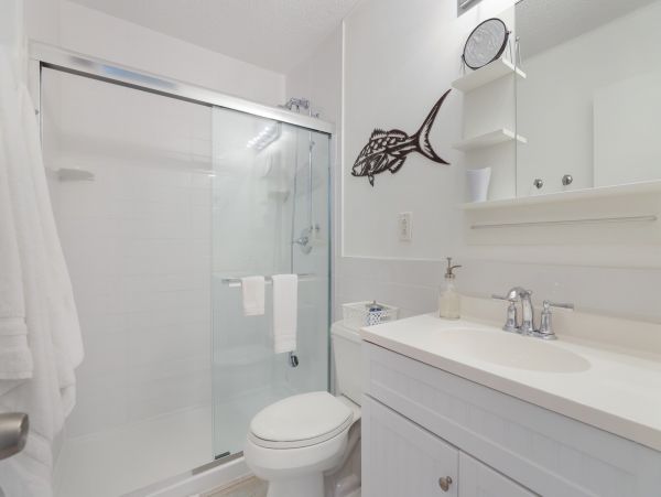 Anna Maria Two Bedroom Condo Sleeps Four Guests