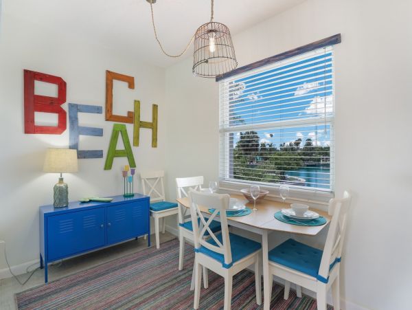 Anna Maria Two Bedroom Condo Sleeps Four Guests