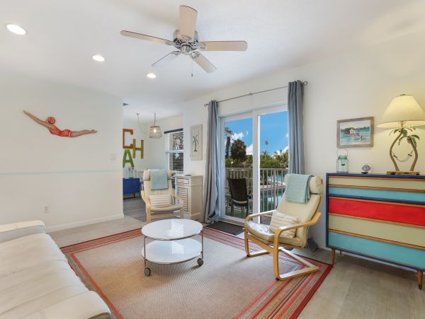 Anna Maria Two Bedroom Condo Sleeps Four Guests