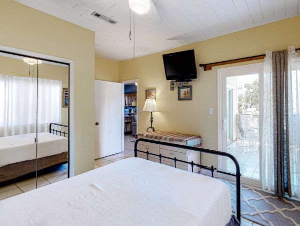 Pensacola Beach Condo 1027392