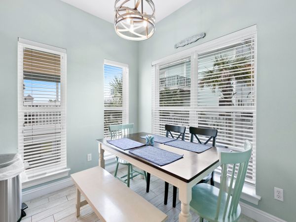 Pensacola Beach Home 1027395