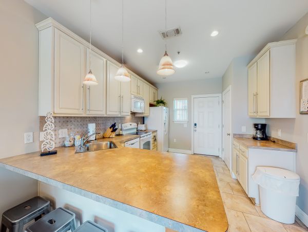 Pensacola Beach Condo 1027399