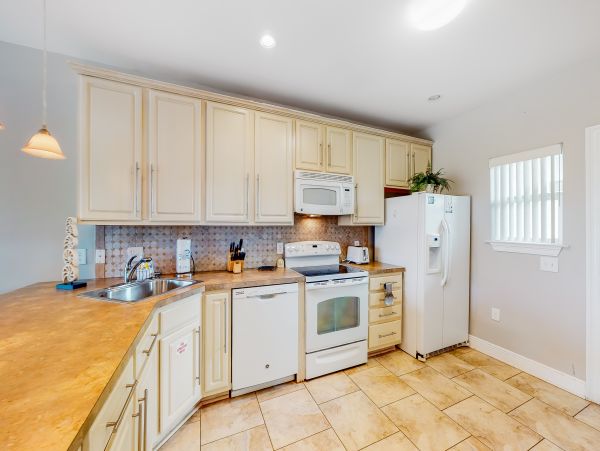 Pensacola Beach Condo 1027399
