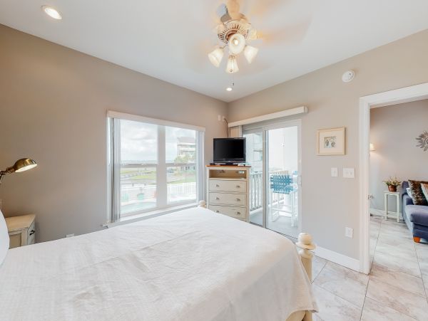 Pensacola Beach Condo 1027399