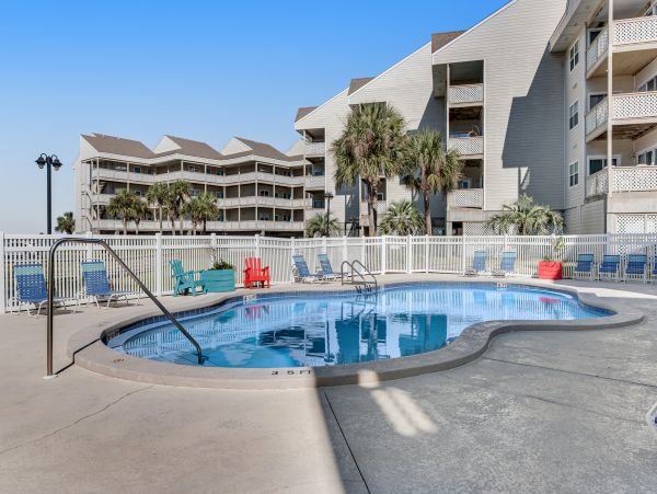 Pensacola Beach Condo 1027403