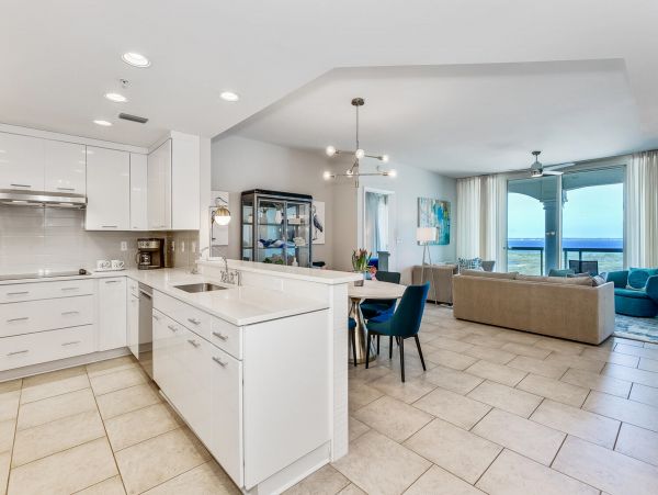 Pensacola Beach Condo 1027405