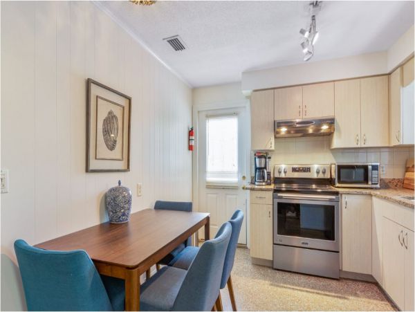Anna Maria Island Holmes Beach Condo 1027407