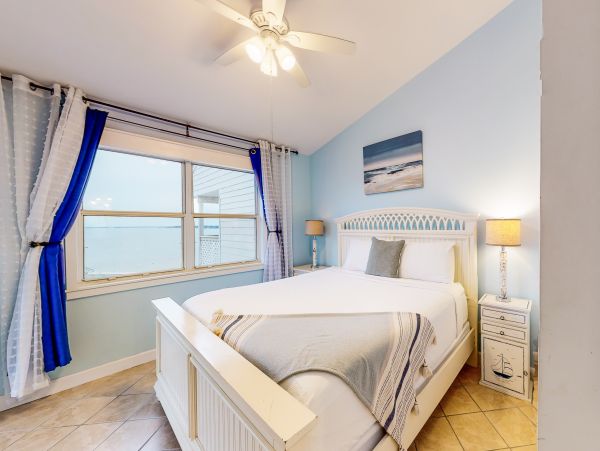 Pensacola Beach Condo 1027409