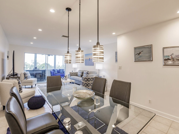 New Walk to Beach Siesta Key Vacation Condo