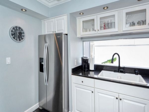 Siesta Key Vacation Condo Two Bedroom Walk to Beach