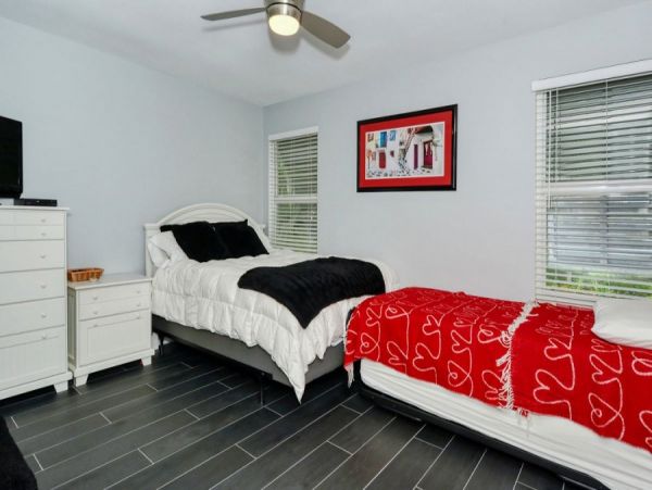Siesta Key Vacation Condo Two Bedroom Walk to Beach