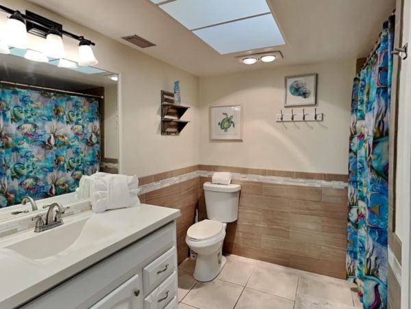Walk to Beach Fort Myers Vacation Condo Two Bedroom