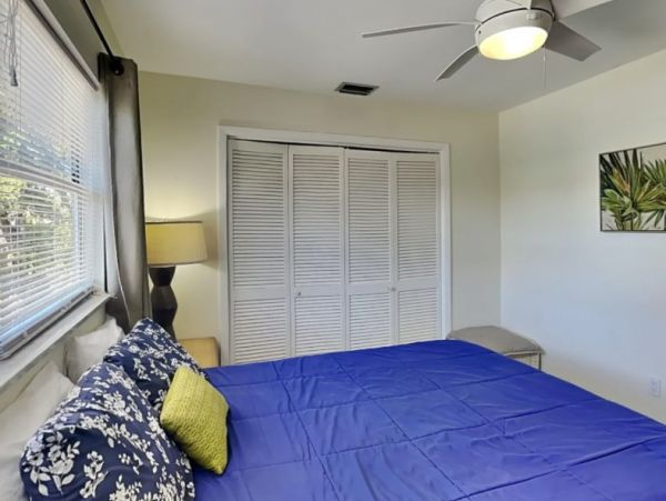 Walk to Beach Fort Myers Vacation Condo Two Bedroom