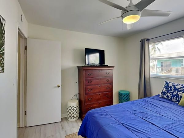 Walk to Beach Fort Myers Vacation Condo Two Bedroom