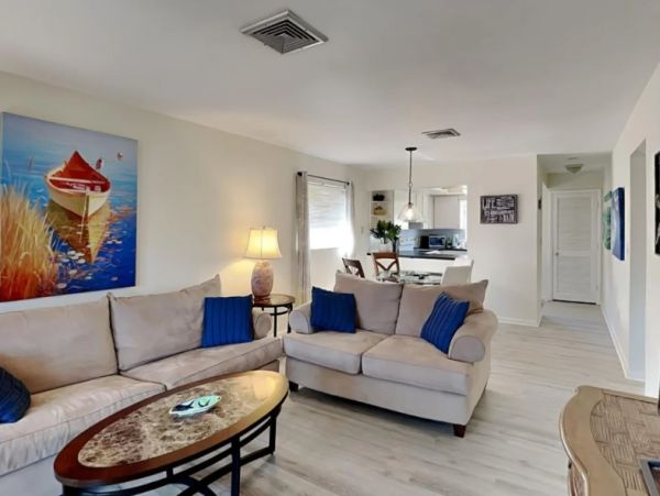Walk to Beach Fort Myers Vacation Condo Two Bedroom