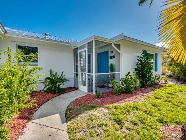 Fort Myers Home 1027453