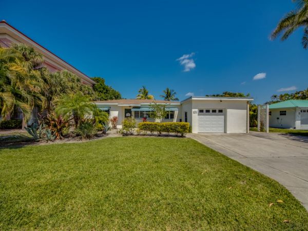 Fort Myers Home 1027458