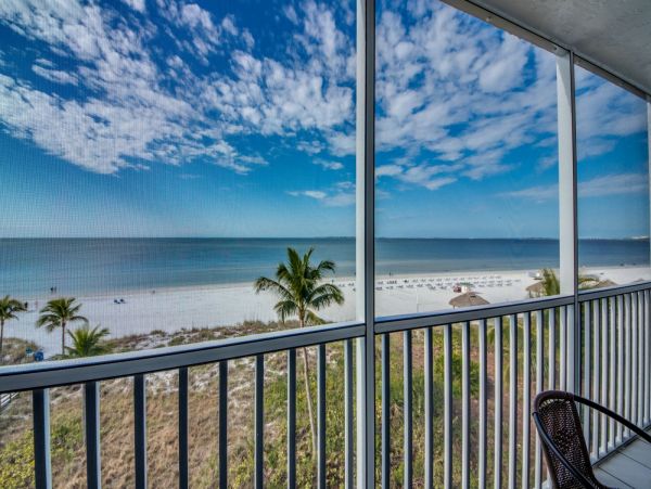 Fort Myers Condo 1027463