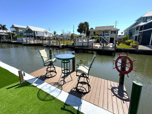 Lovely 4 Bedroom Vacation Duplex Perfect for Fishing