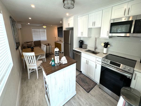 Lovely 4 Bedroom Vacation Duplex Perfect for Fishing