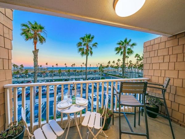 Newport Beach Condo 1027489