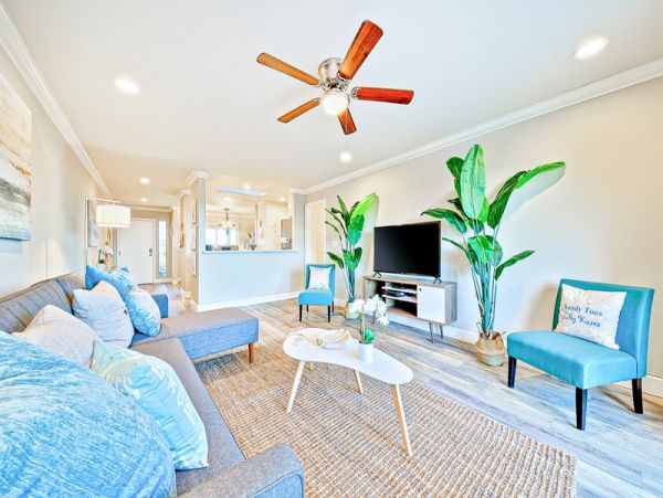 Newport Beach Condo 1027489