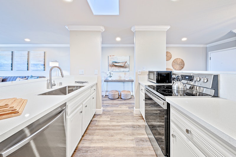 Newport Beach Condo 1027489