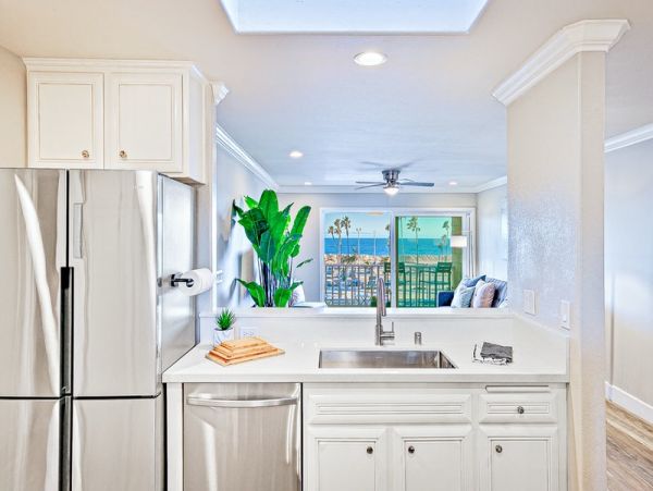 Newport Beach Condo 1027489