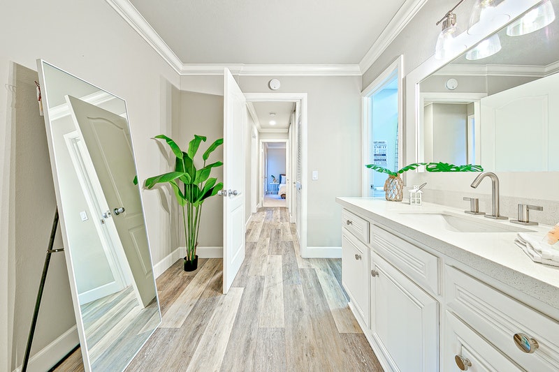 Newport Beach Condo 1027489