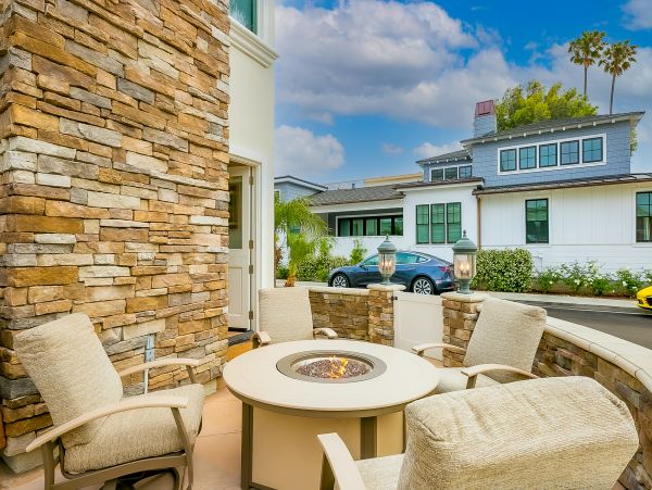 Newport Beach Home 1027530