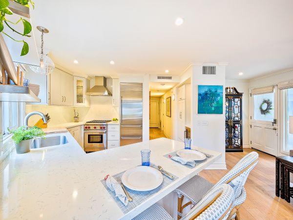 Newport Beach Home 1027530