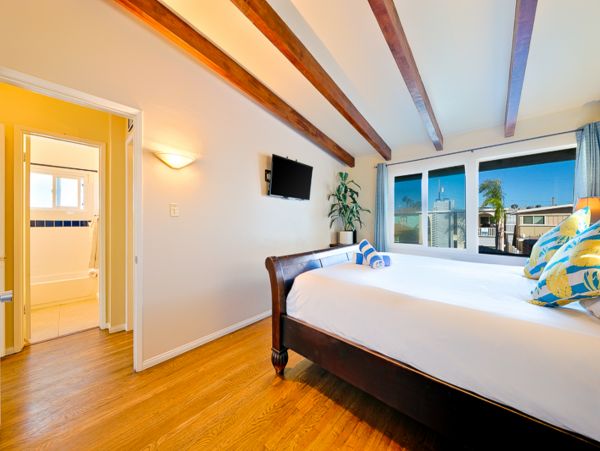 Newport Beach Home 1027533