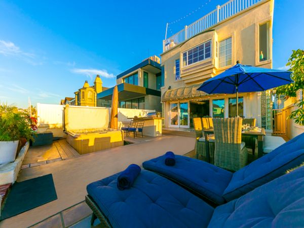 Newport Beach Home 1027535