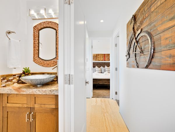 Newport Beach Home 1027537