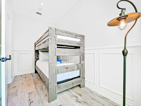 Newport Beach Home 1027538