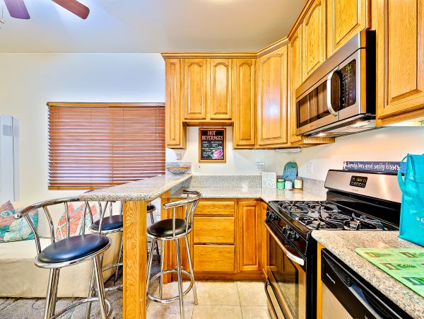 Newport Beach Home 1027541